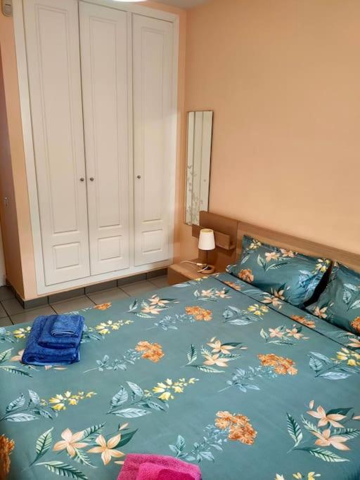 Piso En La Primera Linea Del Mar Con 2 Dormitorios 貝尼多姆 外观 照片