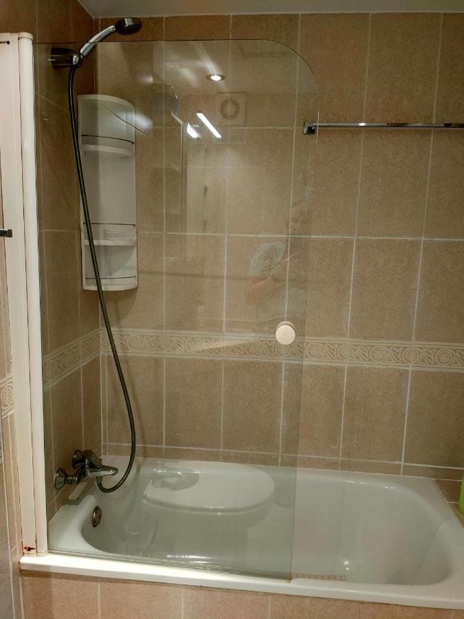 Piso En La Primera Linea Del Mar Con 2 Dormitorios 貝尼多姆 外观 照片