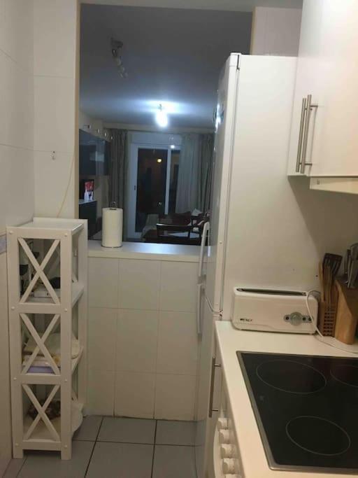 Piso En La Primera Linea Del Mar Con 2 Dormitorios 貝尼多姆 外观 照片