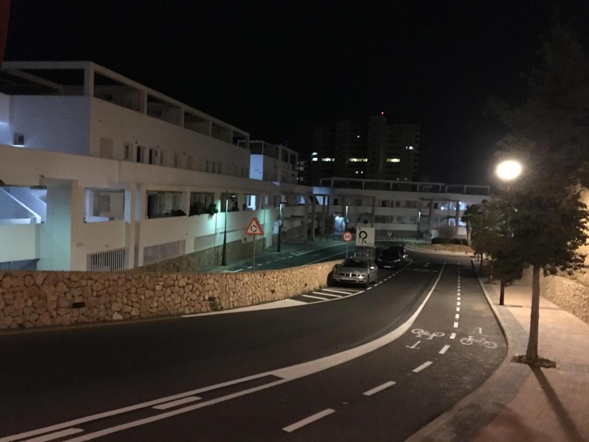 Piso En La Primera Linea Del Mar Con 2 Dormitorios 貝尼多姆 外观 照片