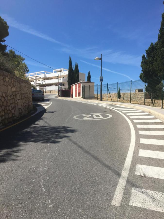 Piso En La Primera Linea Del Mar Con 2 Dormitorios 貝尼多姆 外观 照片